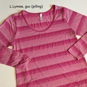 L Lularoe Lynnae top, pink ombre